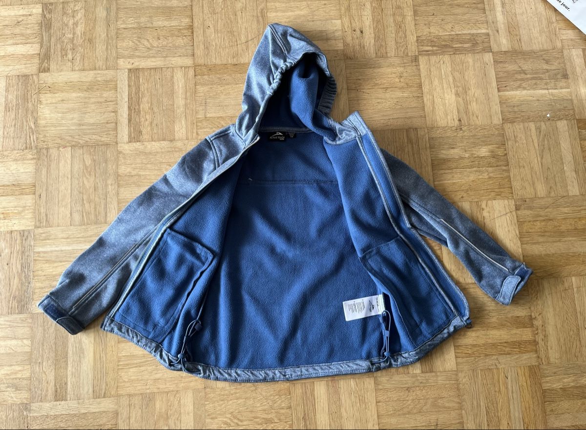 Vestes & Manteaux: Softshelljacke 122 – D'occasion à Bern par bet_576q 1