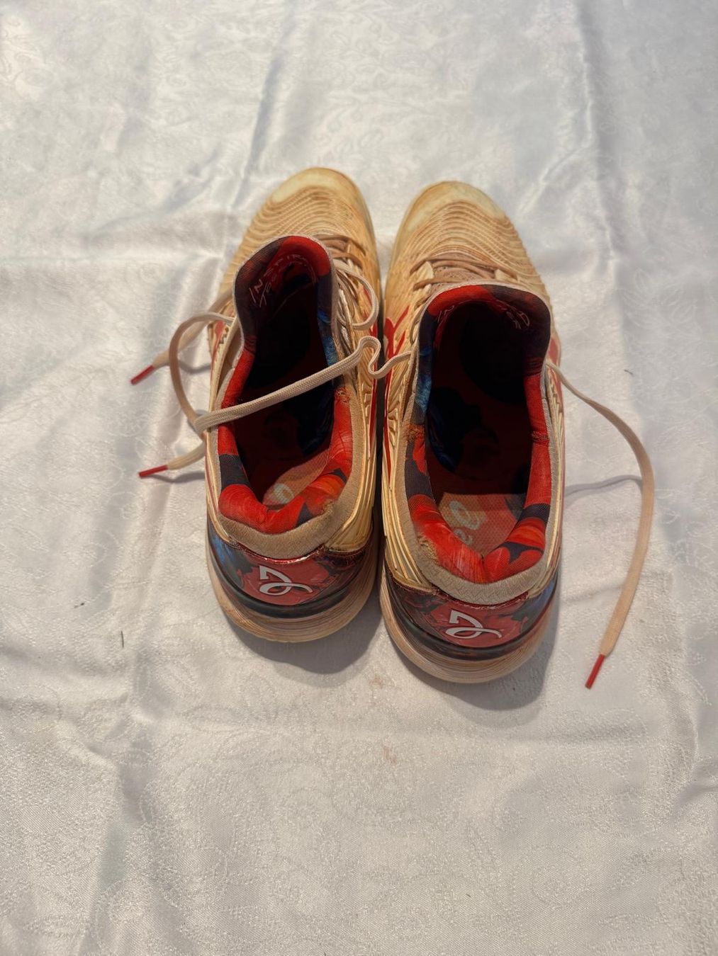 Scarpe da uomo: Asics Tennisschuhe grösse 49 – Usato da Zurich venduto da VR2000 1