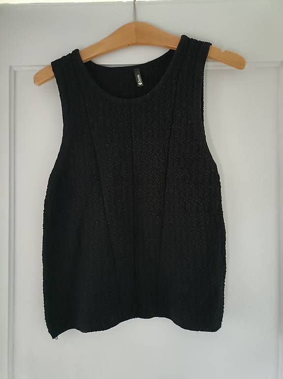 Tops: Oberteil schwarz Gr. L – D'occasion à Sissach par jgt_6k76