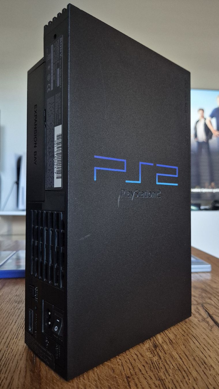 Sony Console: Sony PlayStation 2 + Original Sony Controller + 7 Spiele – Usato da Au SG venduto da KonsoleWerk 5