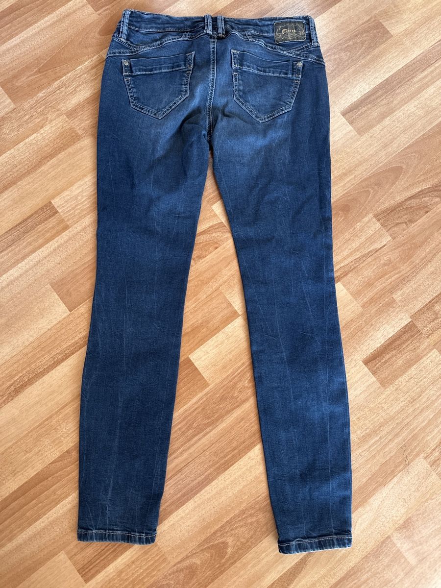Gang Jeans: GANG Jeans einfache Bundweite 38 cm – Gebraucht aus St. Gallen von mai_2lcj 1