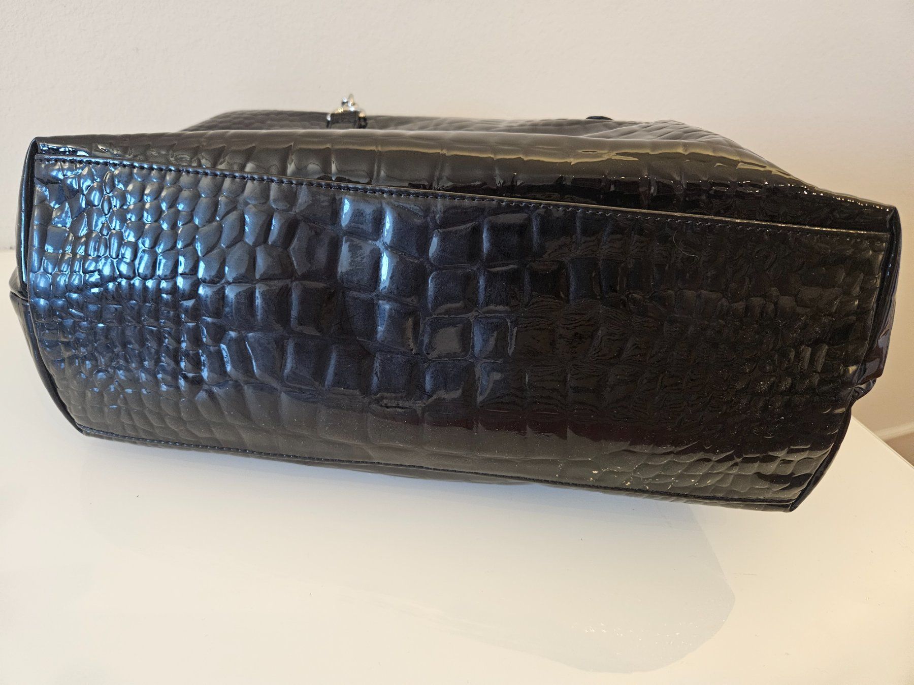 Armani Borse da donna: Armani Jeans Tasche Lack Schwarz – Usato da Bern venduto da Alea6892 3