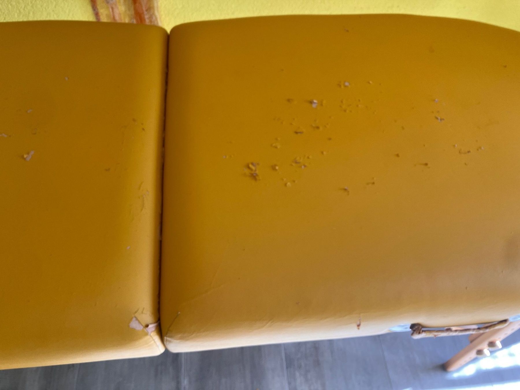 Chaises longues: Massageliege – Défectueux à Mühledorf SO par Huetzer 2