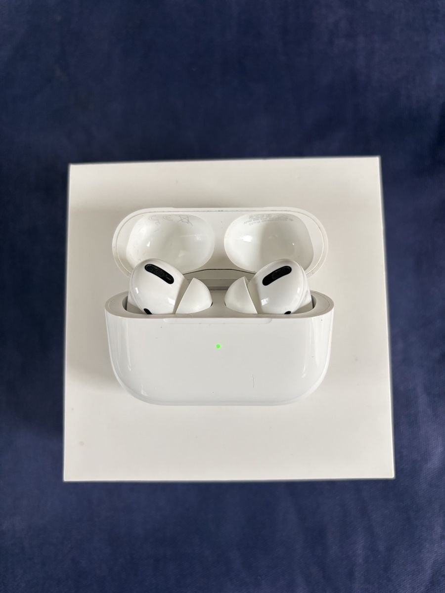 Apple Cuffie: Apple AirPods Pro – Usato da Zürich venduto da turtleS07 4