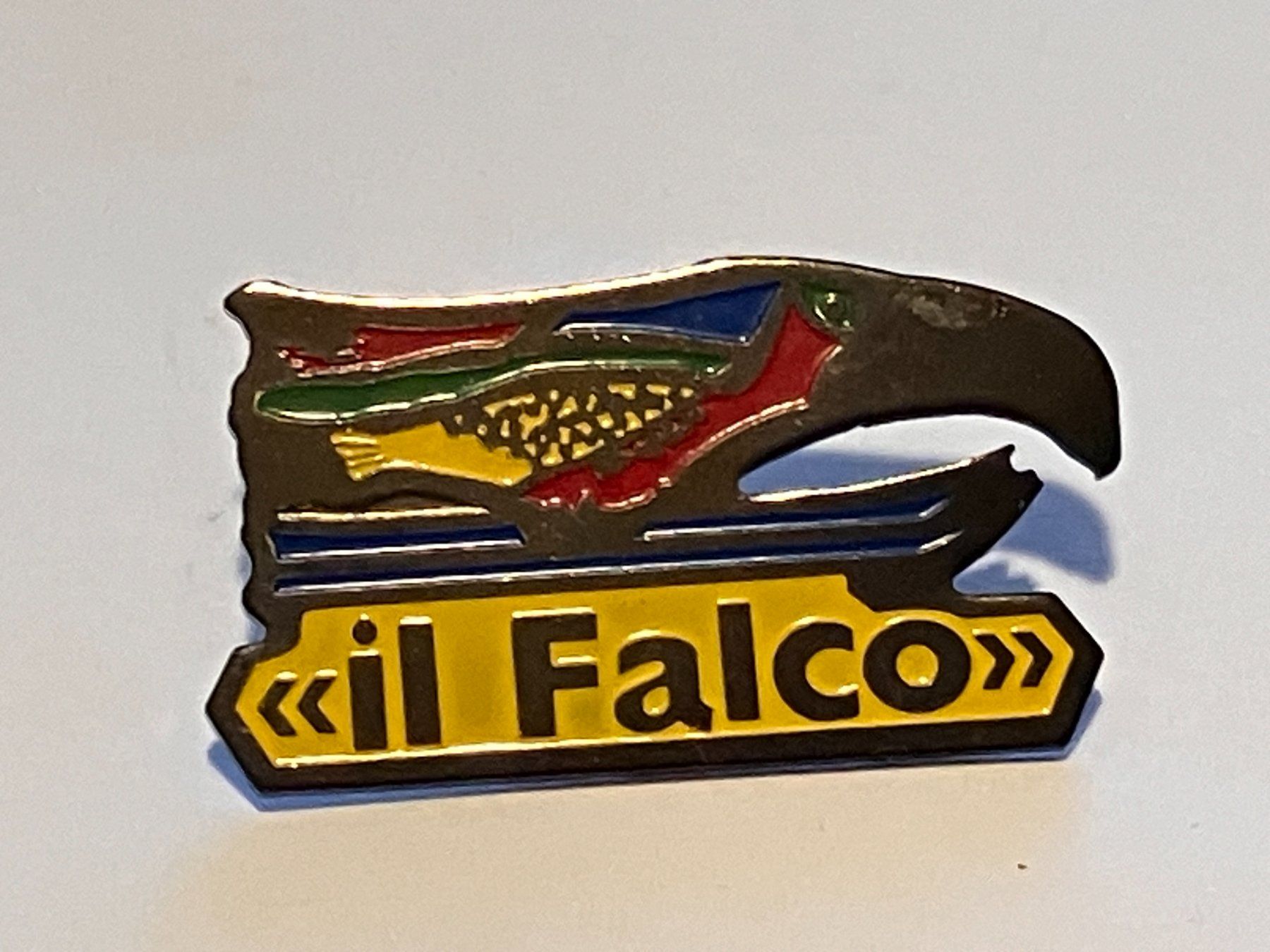 Placchette & Badge: 1 Pin Il Falco – Usato da Basel venduto da djwwpp