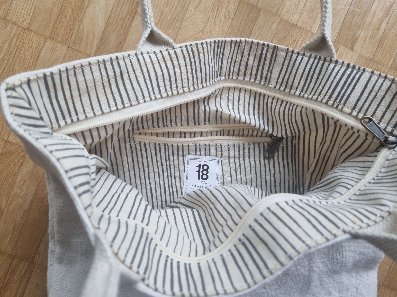Sacs: Wunderschöne Leinen Tasche – D'occasion à Pfäffikon ZH par Nick72 1