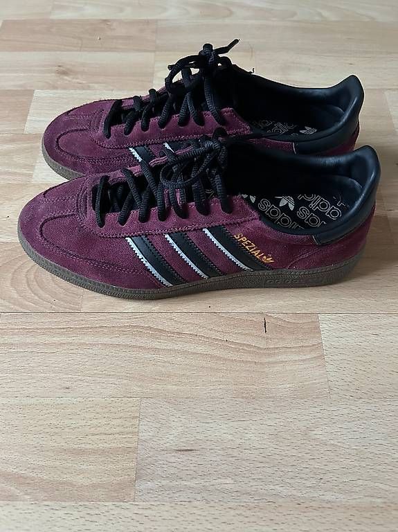 Scarpe da uomo: Adidas Spezial Burgundy Red 41 – Usato da Nänikon venduto da Michel.Vittoz