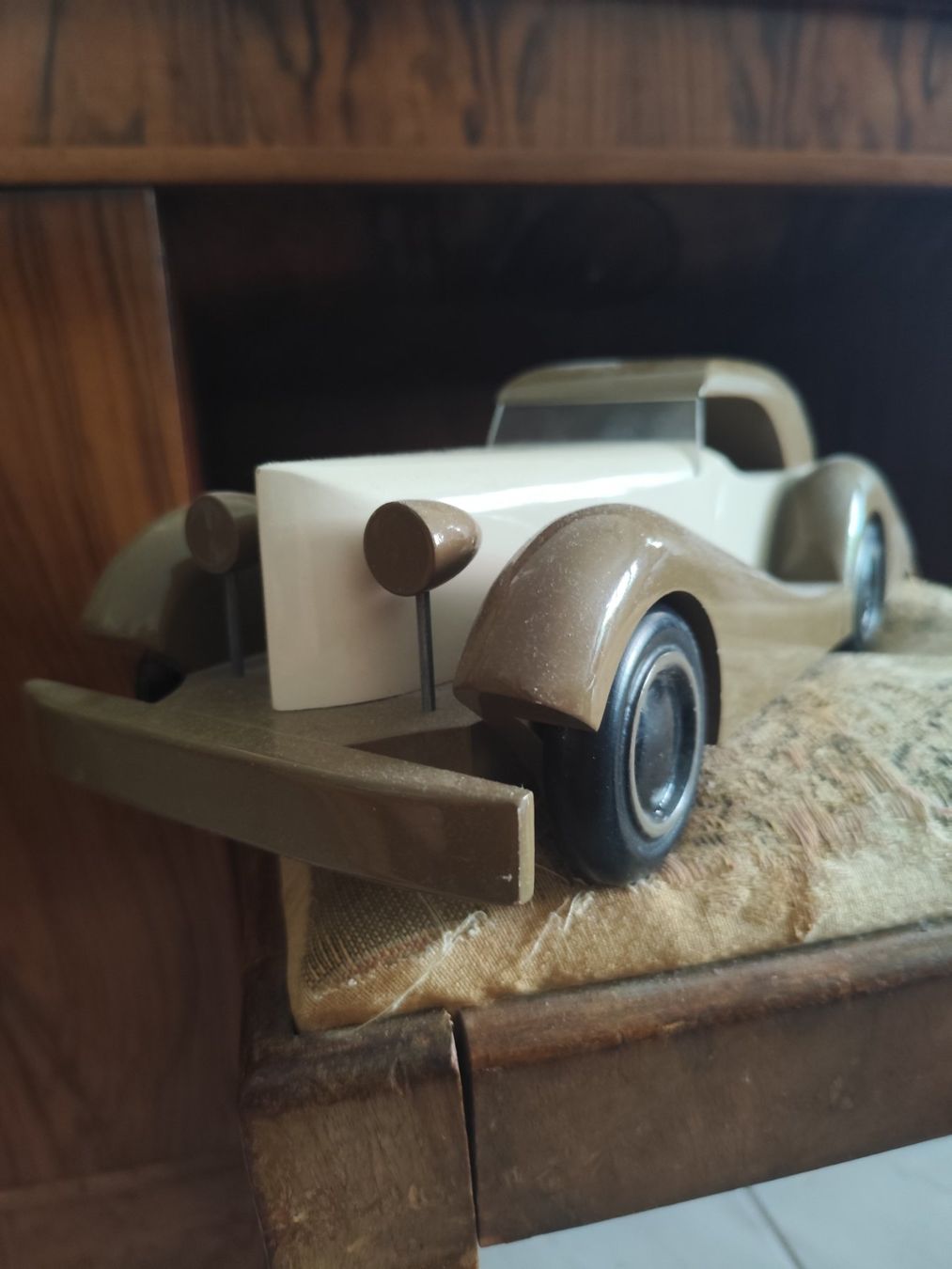 Modellini d'auto: Auto (holz) – Usato da minusio venduto da Birraio