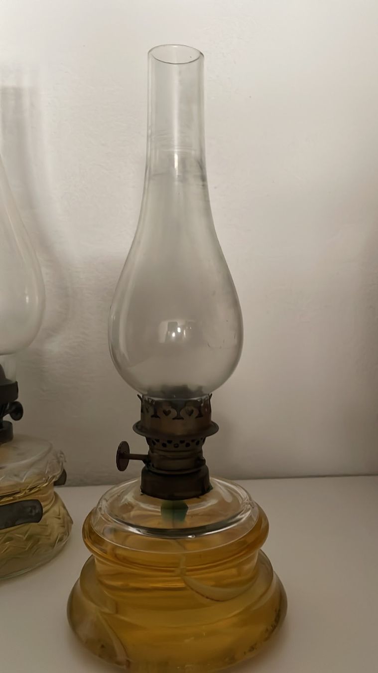 Lanterne: Petroleum-/Öllampen 2 stück – Usato da Flawil venduto da Pirar 3