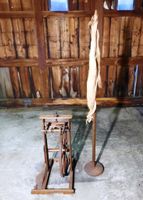 Schönes Antikes Holz Spinnrad