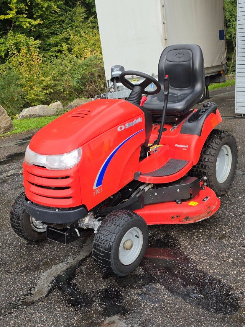 Rasenmäher: Simplicity Rasentraktor Conquest 4x4 – Gebraucht aus Rain von Fafan069 1