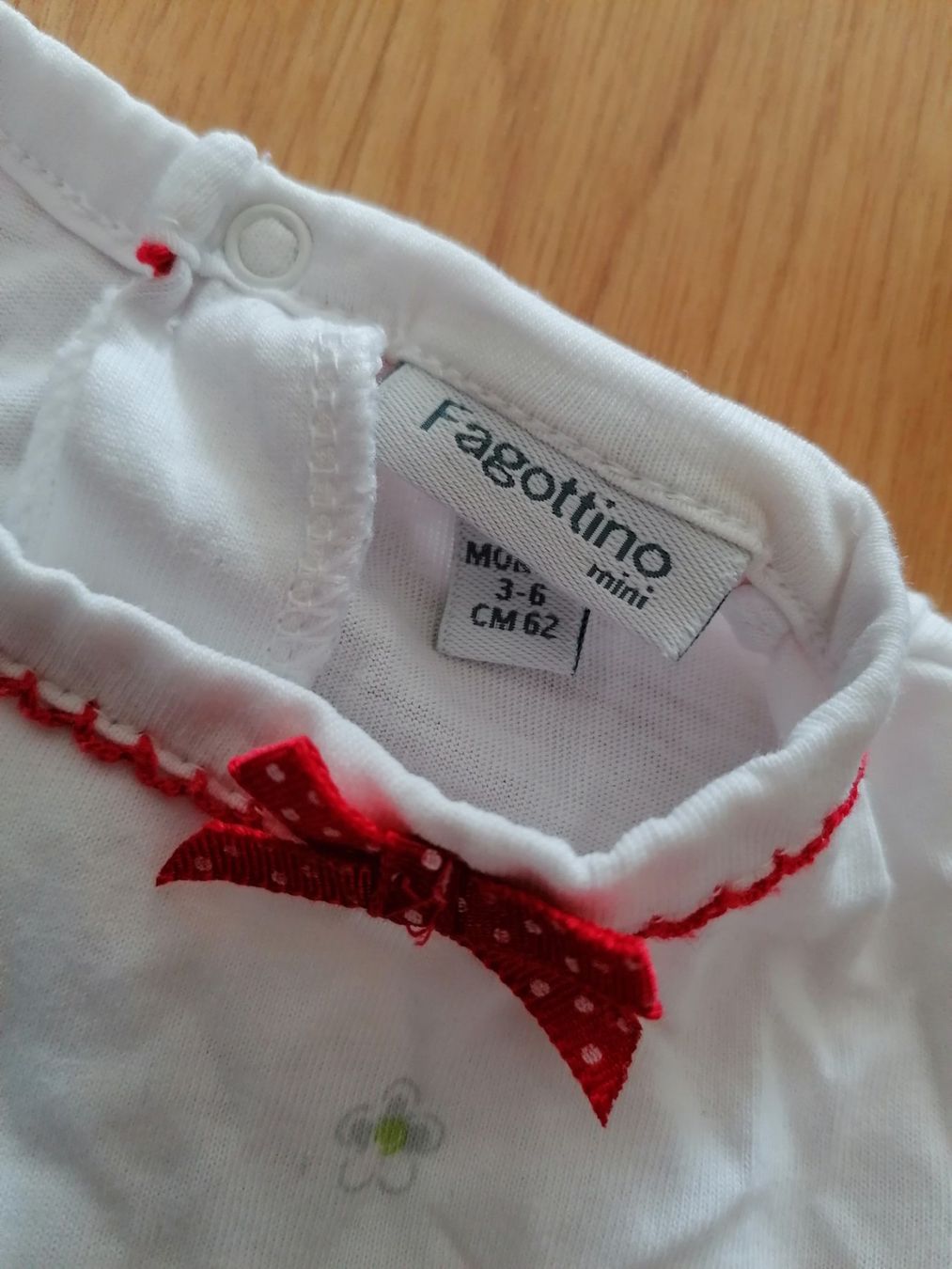 Biancheria intima: Body 3-6 Monate / Gr. 62 – Usato da Büttikon AG venduto da Amineah 1