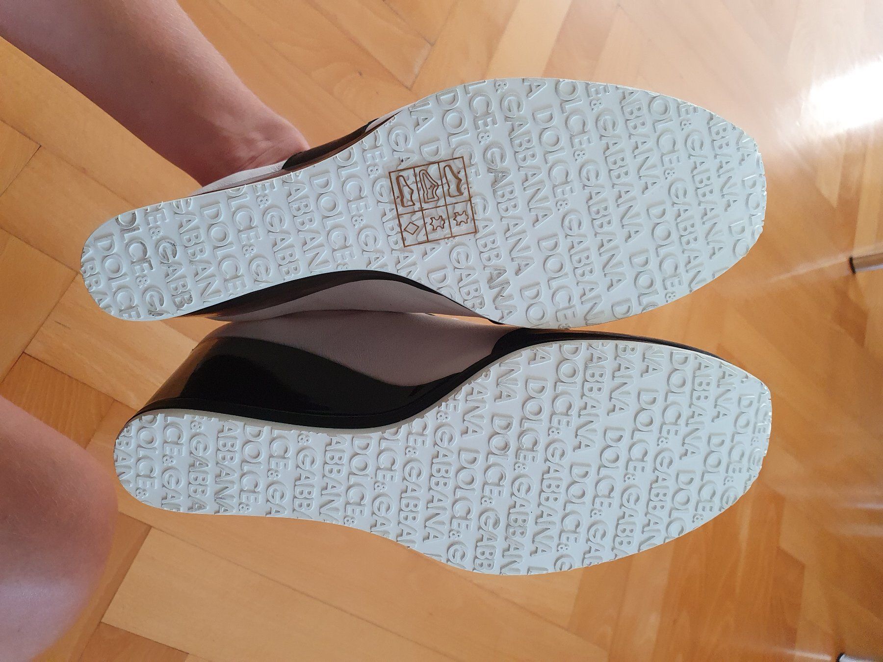 Dolce & Gabbana Scarpe da donna: Baskets en cuir DOLCE & GABBANA, 40 IT – Nuovo (secondo la descrizione) da Grand-Lancy venduto da kri_qk5y 5