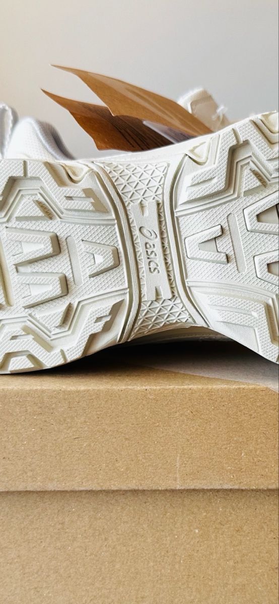 Scarpe da uomo: Asics Gel-Venture 6 – Nuovo e nell'imballaggio originale da Biel/Bienne venduto da Akwawini 2