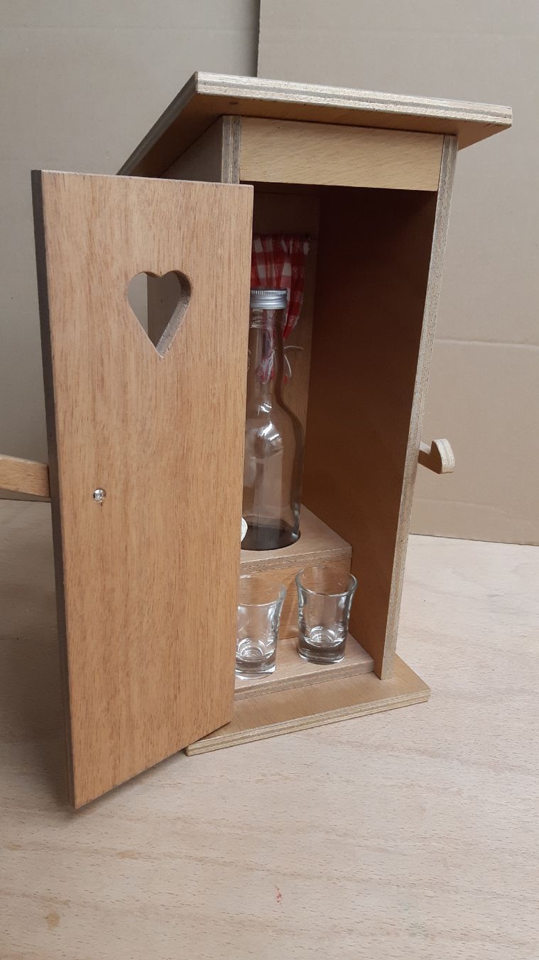 Alle Dekorationen: Schnapshüsli "Plumsklo" handgemacht – Neu (gemäss Beschreibung) aus Niederbipp von Tnidi 3