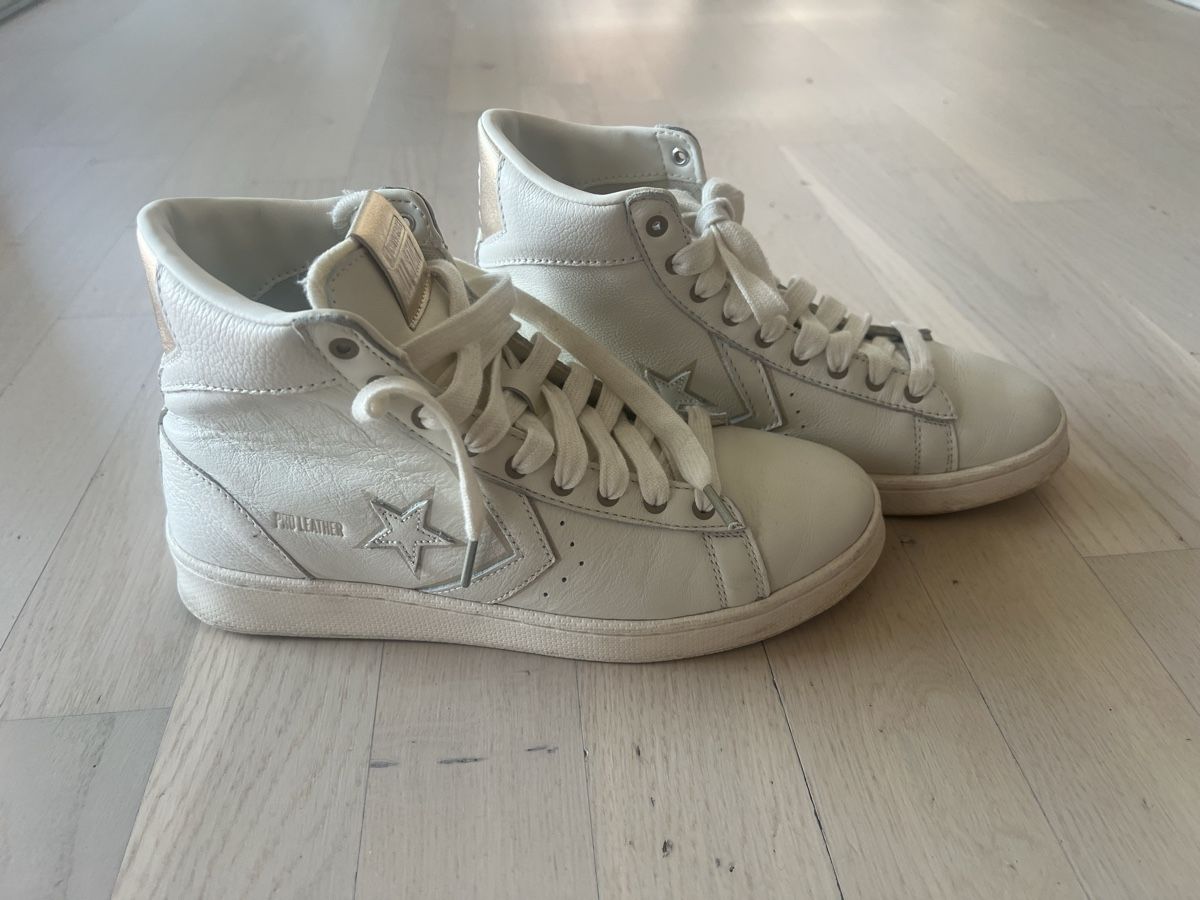 Converse Scarpe da uomo: Converse Pro Leather High Top Off-White - Size 40 – Nuovo (secondo la descrizione) da Gland venduto da lorainna 7