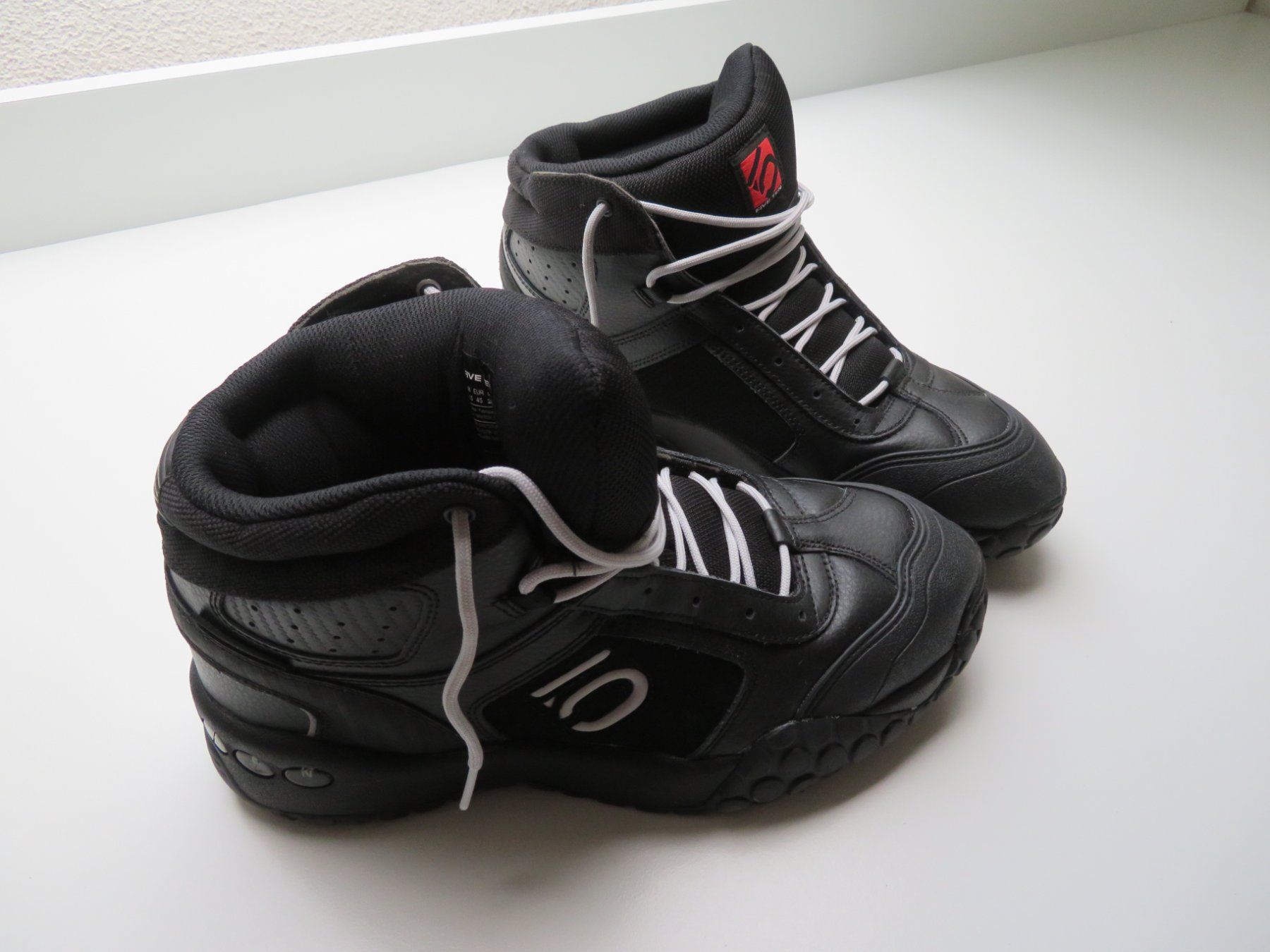 Five Ten Herrenschuhe: Five Ten Impact Shoe – Neu (gemäss Beschreibung) aus Zürich von bikesearcher 1