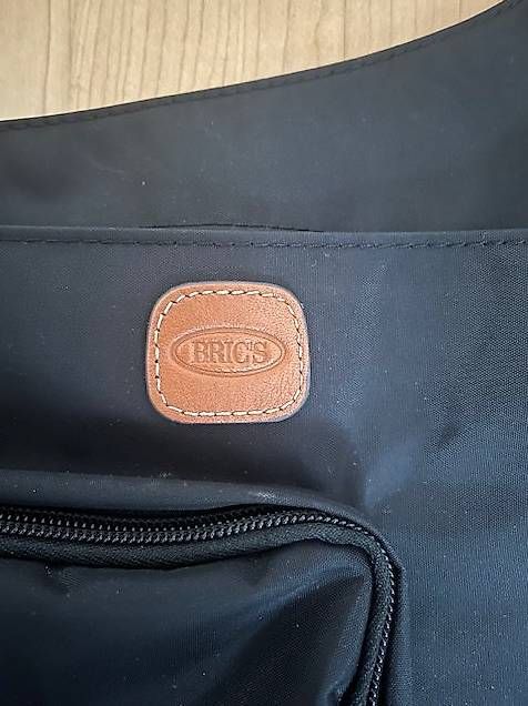 Brics Taschen für Damen: Brics X-Collection Umhängetasche, schwarz – Gebraucht aus Niederuzwil von Sonne026 2