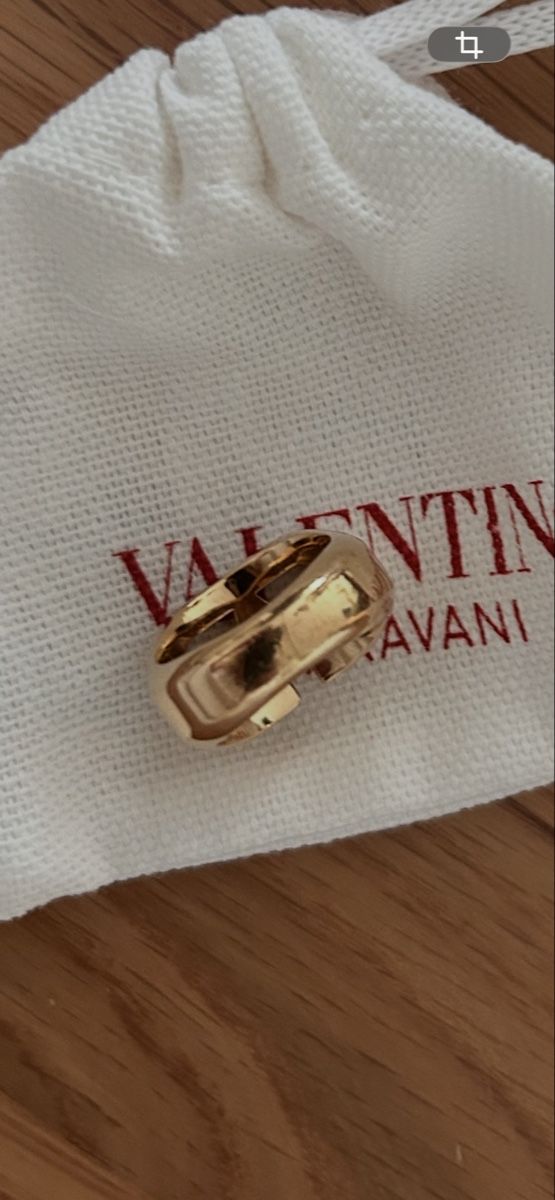 Ringe: Valentino Garavani Ring  – Neu (gemäss Beschreibung) aus Zürich von wil_g8st 4