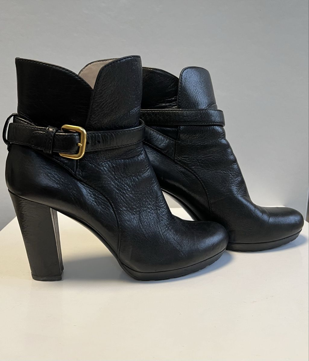 Scarpe da donna: Prada Stiefeletten 37.5 – Nuovo (secondo la descrizione) da Dietikon venduto da k.mirella 1