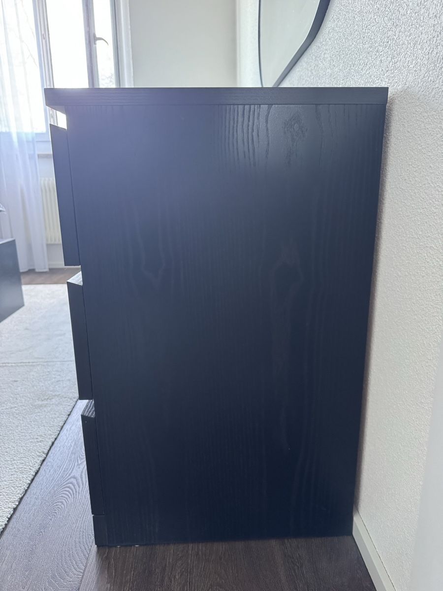 Ikea Cassettiere: Schwarze Malm Kommode von Ikea mit 6 Schubladen – Usato da St. Gallen venduto da Zega6 1