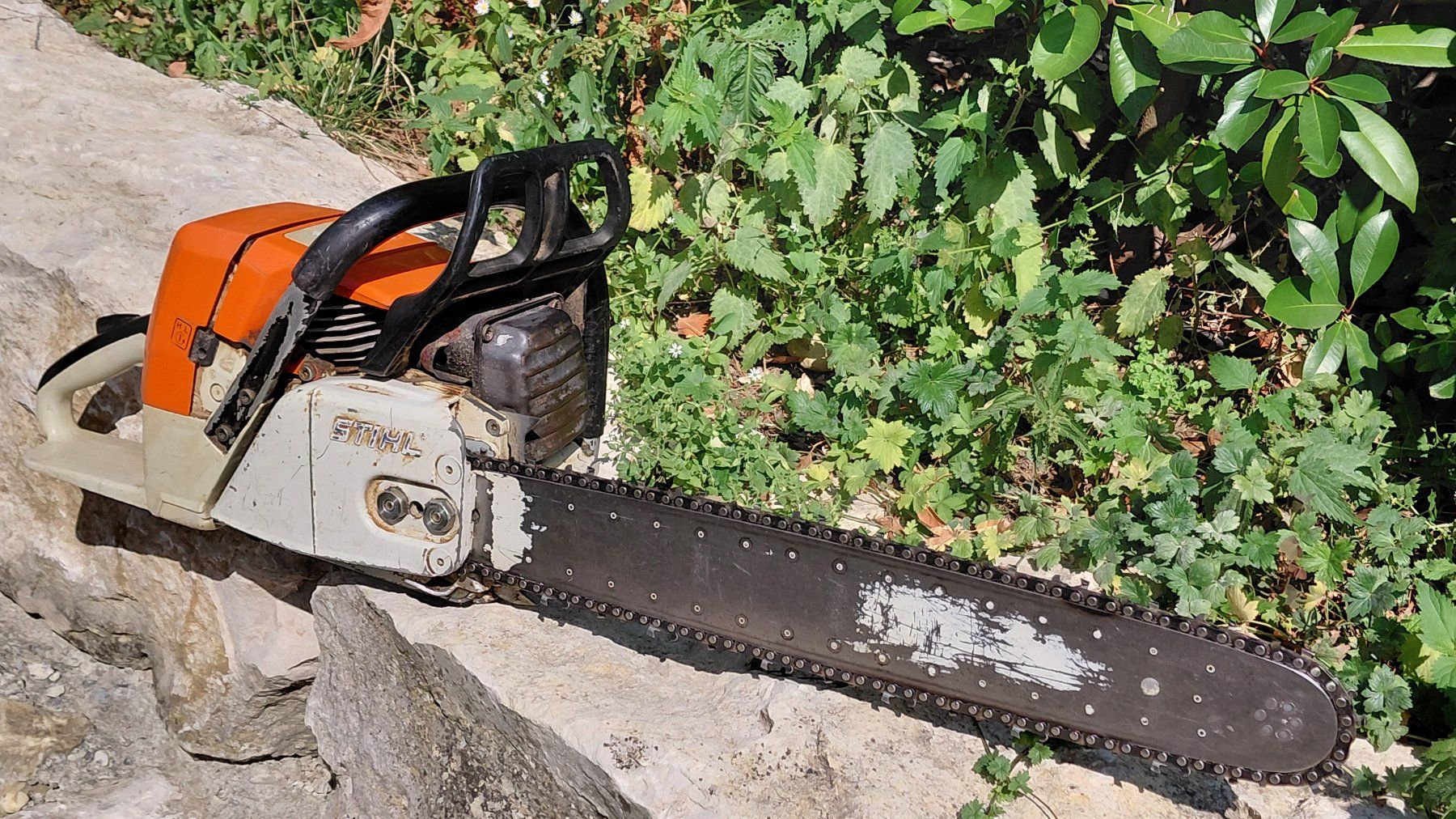 Stihl Scies: Profi Motorsäge Stihl 044 – D'occasion à Niederhasli par Tigerproduct 7