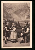 Kinder tanzen in Appenzeller Tracht vor 