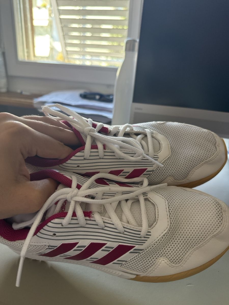 Adidas Scarpe da donna: Adidas Schuhe Grösse 38.5 – Usato da Biel/Bienne venduto da Jrsy_pha 5