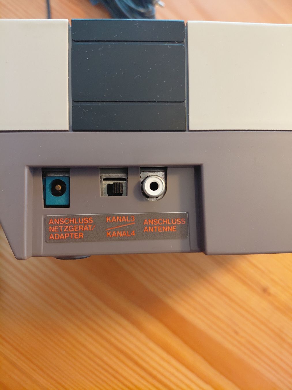 Nintendo Console: Nintendo Entertainment System Konsole Spiele und Controller – Usato da Biglen venduto da mic_pjg6 6