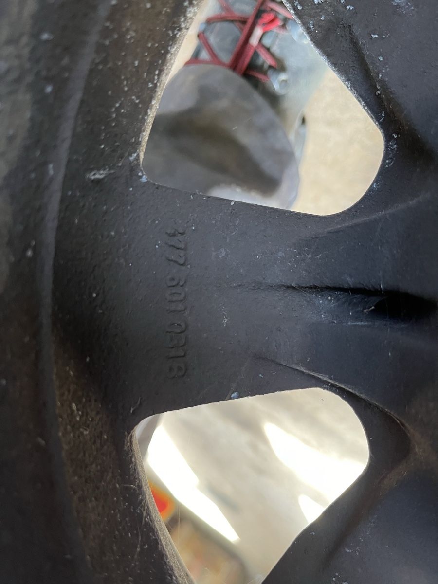 Porsche Pneumatici & Ruote complete: Porsche 924 Kompletträder – Usato da Ermatingen venduto da Scavini-s 4