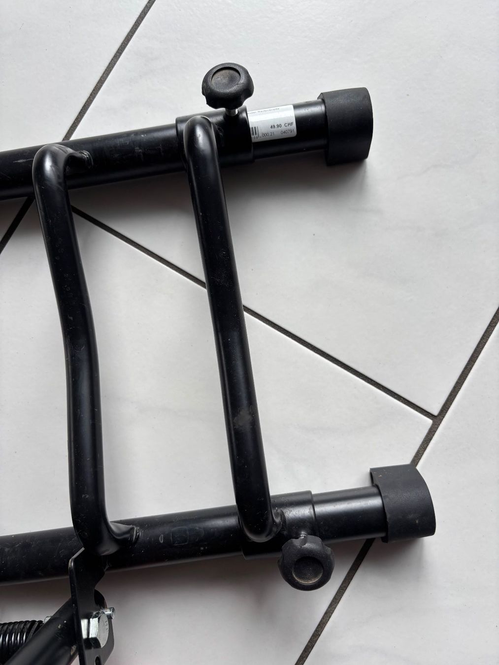 Cavalletti per biciclette: 2 Stk. Fahrradständer – Usato da Sutz venduto da ber_nwq9 1
