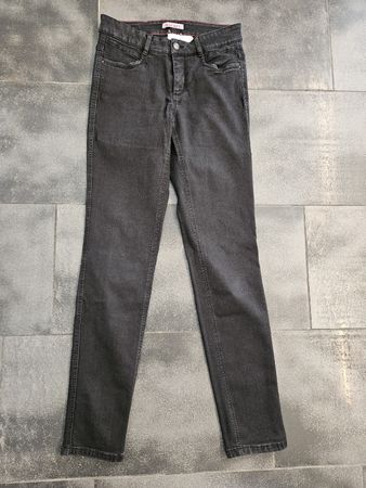Damen Jeans Ascari schwarz Grösse 36 guter Zustand