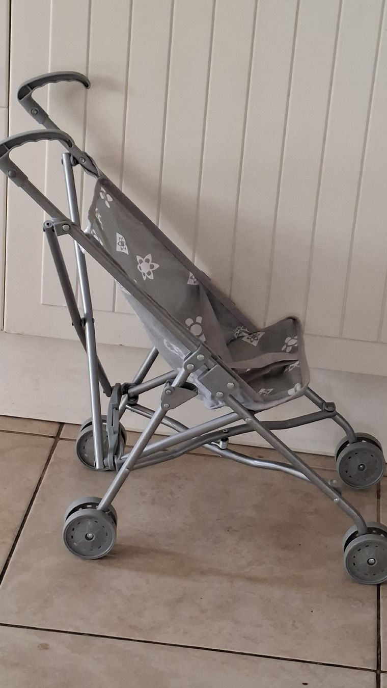 Carrozzine per bambole: Puppe Buggy – Usato da Zürich venduto da AleksandraS 2