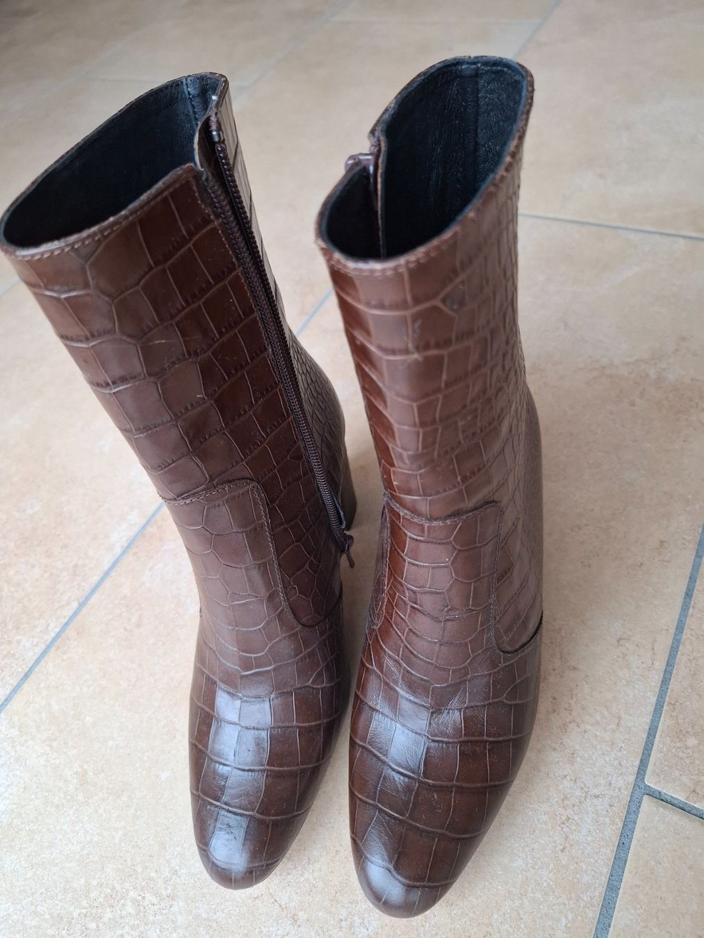 Damenschuhe: Bottines Minelli marron cuir – Gebraucht aus Echallens von dianitas