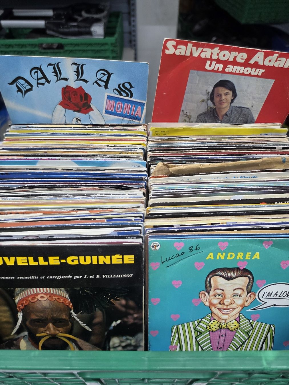 Dischi in vinile: Collection de vinyles variés environ 350 pièces.  – Usato da Genève venduto da Titan1966