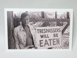 AK 007 James Bond Trespassers will be Eaten Live & Let Die