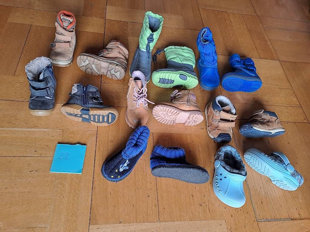 Scarpe per ragazze: bottes, chaussures, sandales toutes saisons. – Usato da Gland venduto da bug_s7rw 4