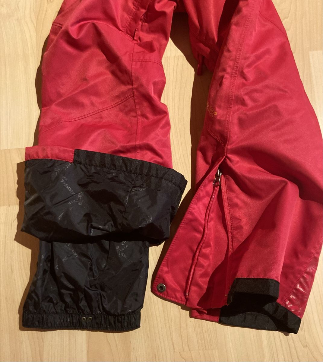Chiemsee Pantaloni: Skihose Damen Chiemsee Grösse S – Usato da Lütisburg venduto da Nadine_I_1990 3