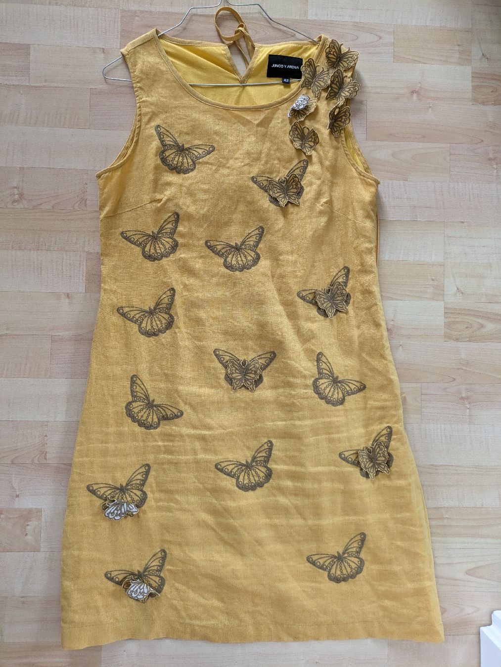 Kleider: Sommerkleid Leinen Gr. 40  Schmetterlinge – Gebraucht aus Rieden AG von juliarieden