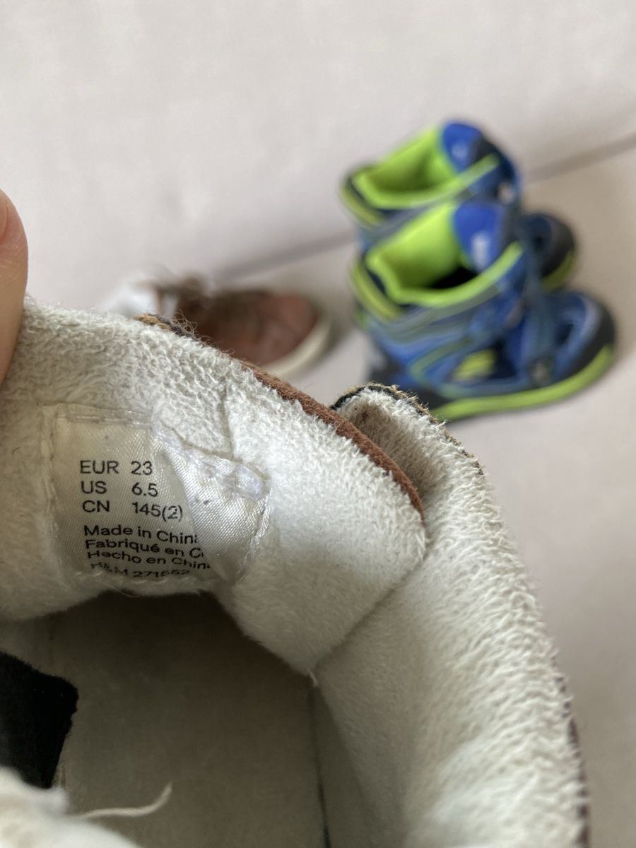 Schuhe für Jungen: Kinderwinterschuhe – Gebraucht aus Brig von jch_rq8z 2