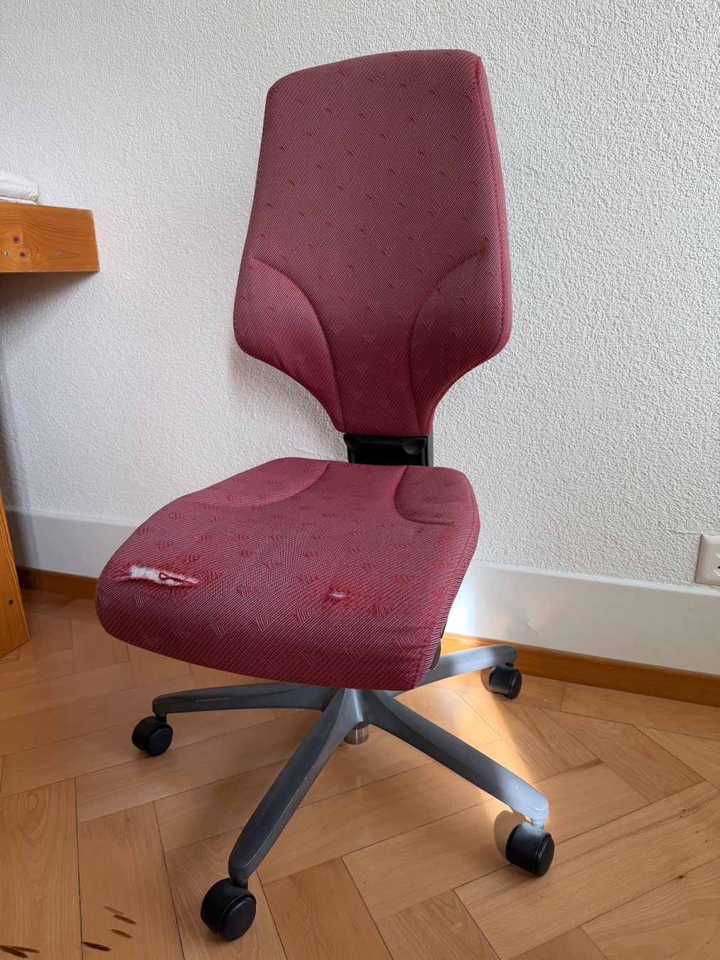 Sedie: Alter und bequemer Bürostuhl – Usato da Bern venduto da ybu_n968 2