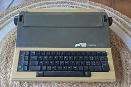 Macchina da scrivere elettronica Brother AX-10, vintage.