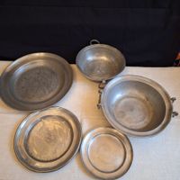 Versand möglich! Teils alte Schüsseln,u.a. 1. Hälfte 18. Jh.