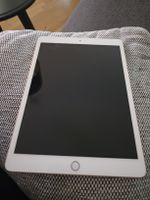 Apple iPad 8. Generation 32 GB gebrauchter Zustand