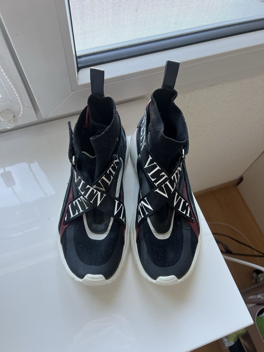 Valentino Scarpe da donna: Valentino Garavani Sneaker Gr. 36 – Usato da Niederlenz venduto da CXClouds