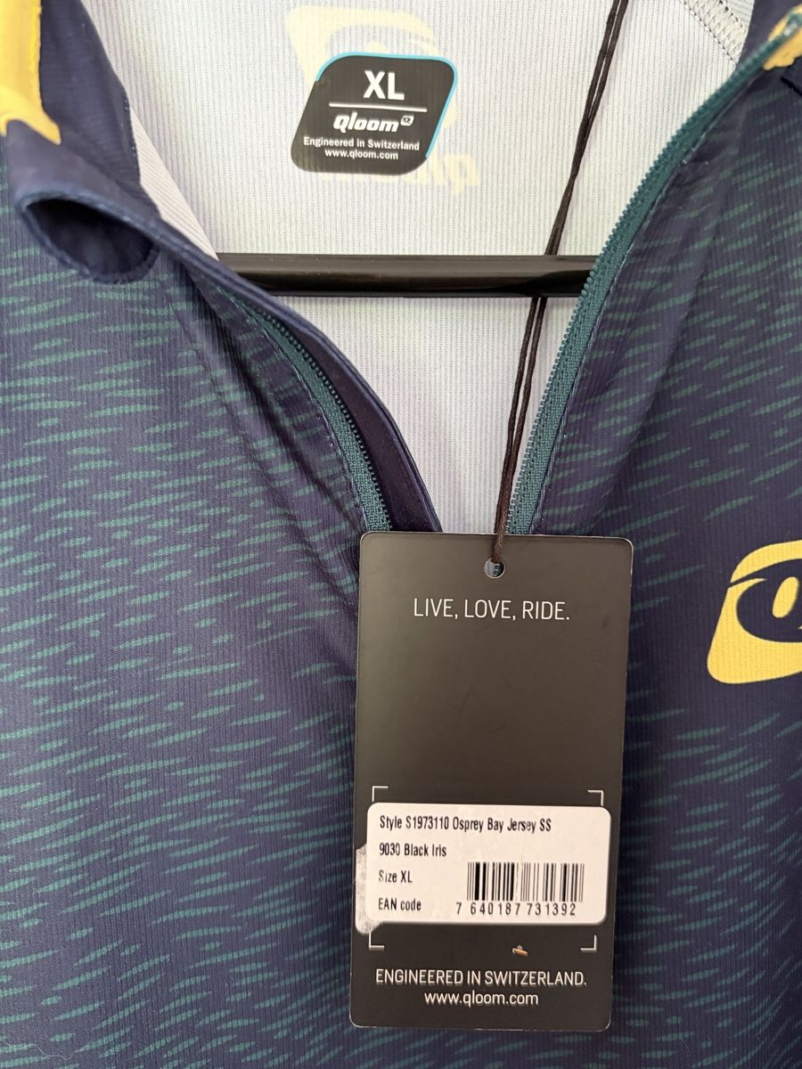 Qloom Canottiere & Pantaloni: Neues Bikeshirt von Qloom – Nuovo (secondo la descrizione) da Schwyz venduto da Zamuner 2