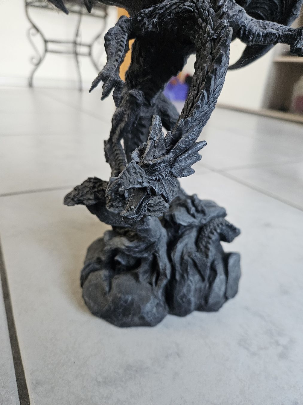 Statuette: Drachen Figur auf Felsen – Usato da Aristau venduto da Fr3aKy 1