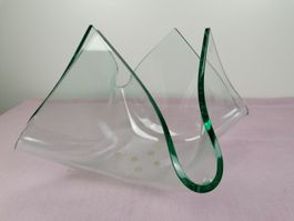 Aparte, voluminöse Glasschale