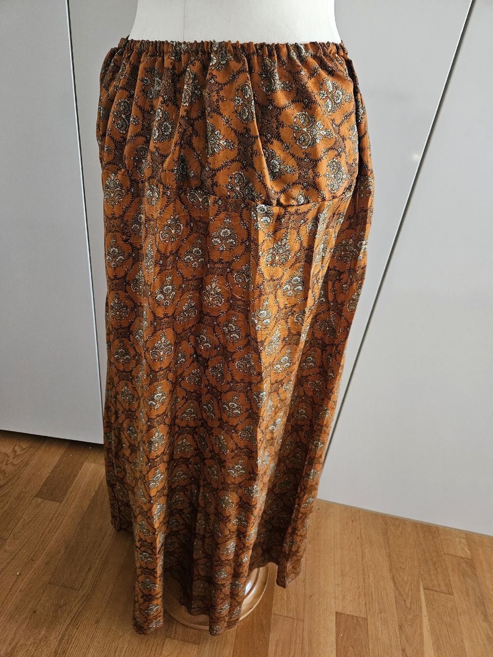 Gonne: Boho Hippie Rock Onesize – Usato da Zürich venduto da ColdCoffee 2