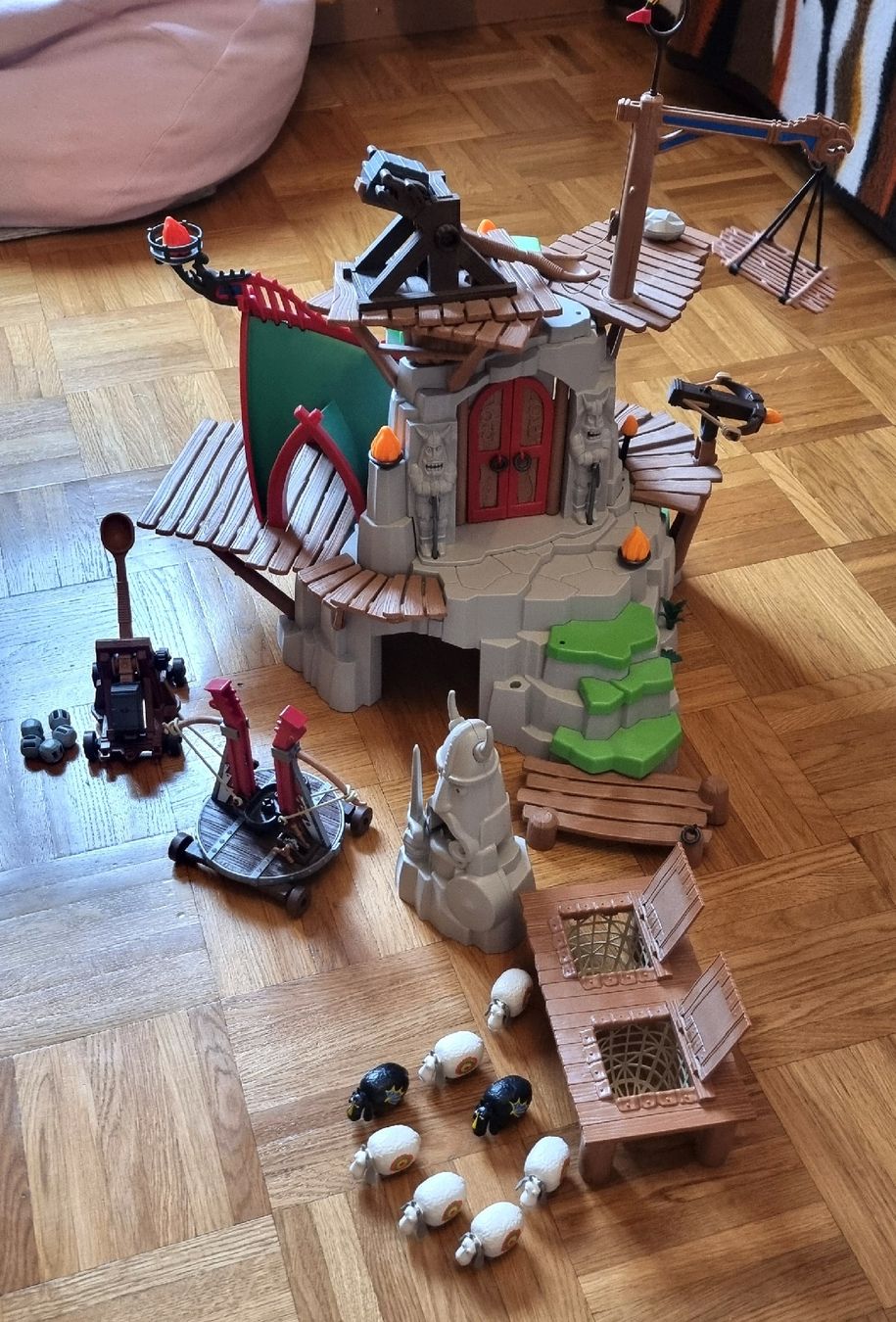 Playmobil Spielzeuge: Playmobil Vikings: île Berk Dragons – Gebraucht aus Prilly von saho87